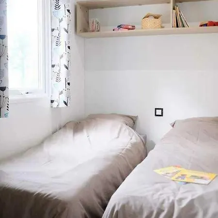 Mobilhome 4 Etoiles - Piscine - Efdaef Miannay